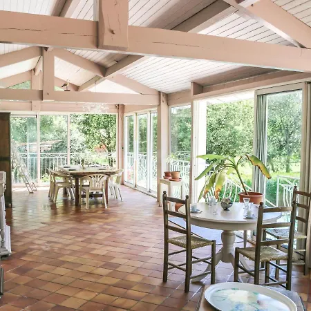 Holiday home Chemin De Crabot By Interhome